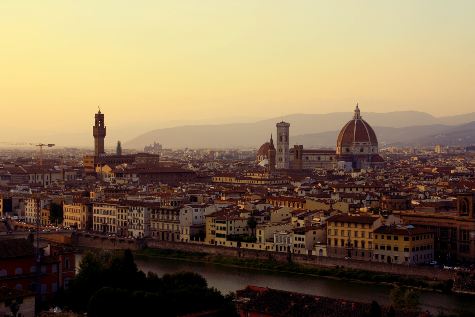 Tramonto del Sole in Firenze