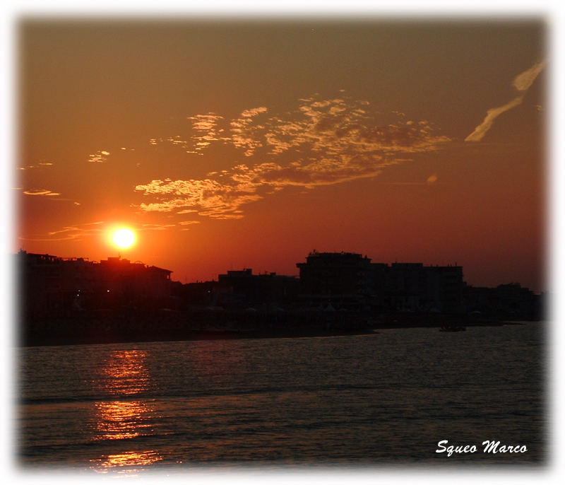 Tramonto di una sera di mezza estate