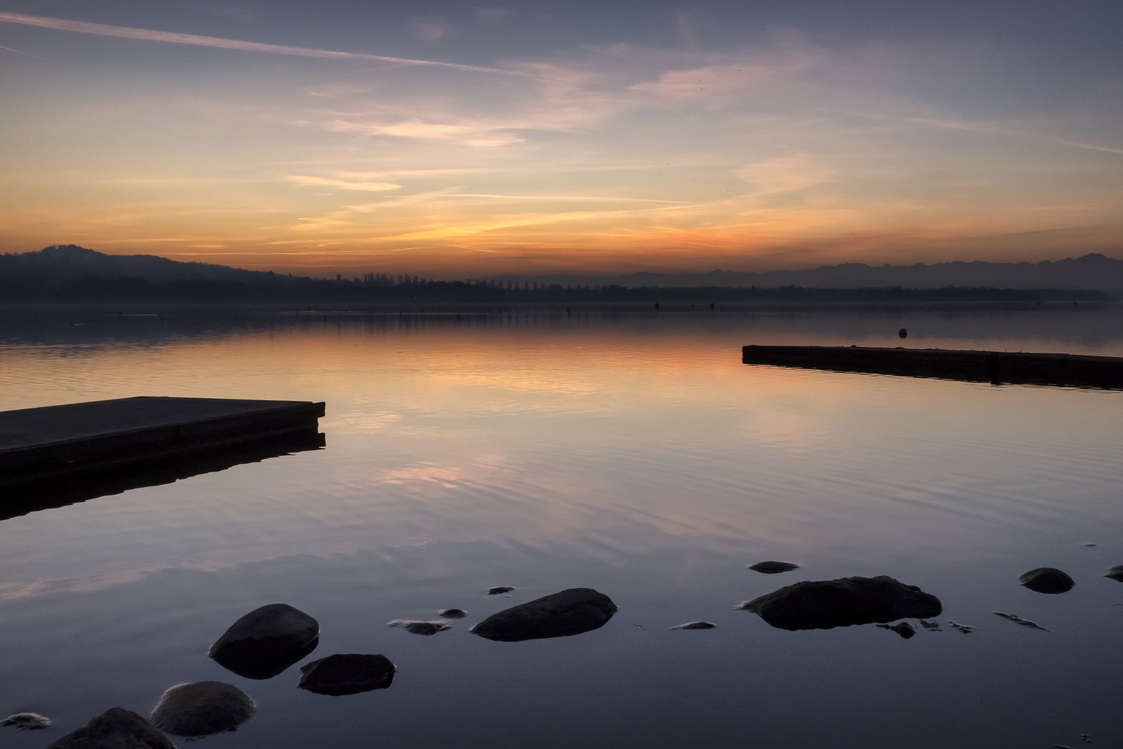 Tramonto, lago di Varese