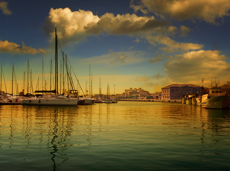 Tramonto nella darsena