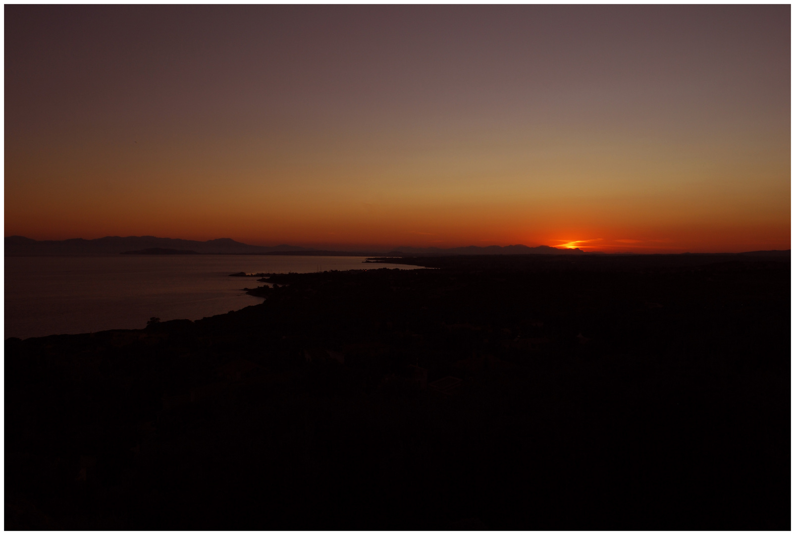 Tramonto su Cagliari