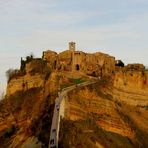 Tramonto su Civita