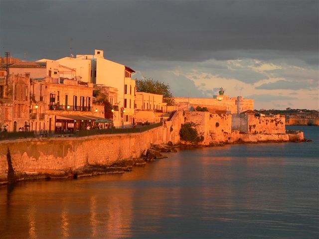 Tramonto su Ortigia