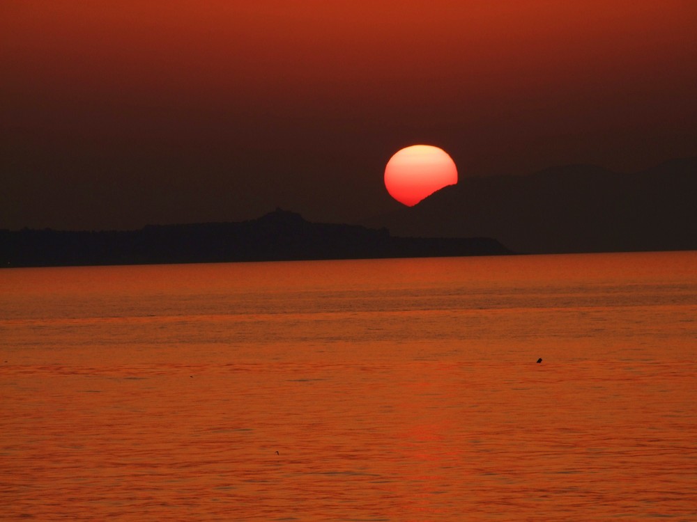 tramonto su vulcano