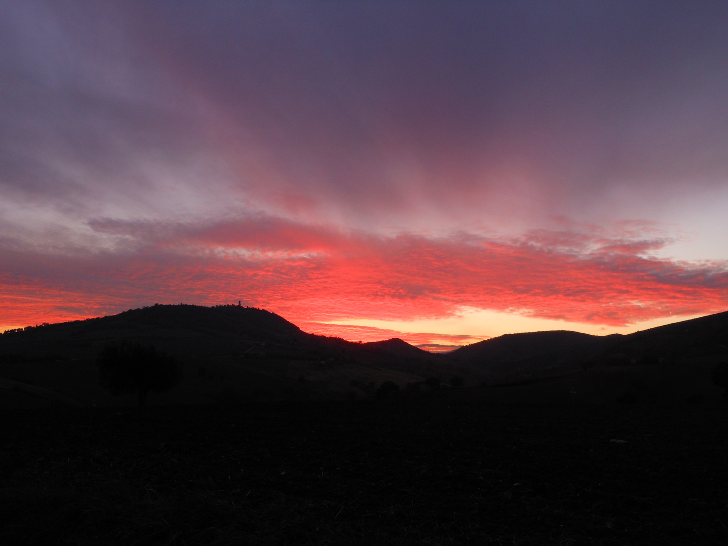 Tramonto sul Castello di Pitino