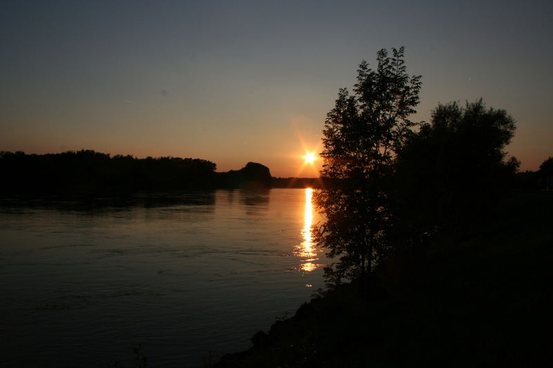 Tramonto sul Danubio 2