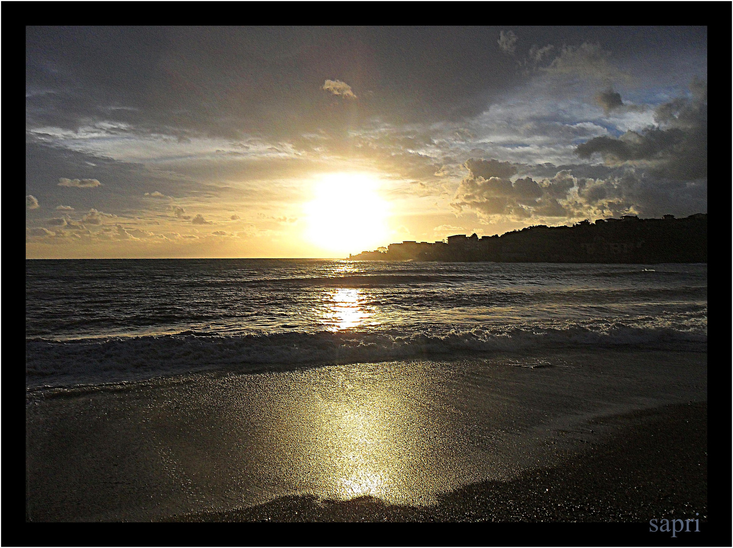 tramonto sul faro