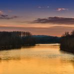 Tramonto sul fiume