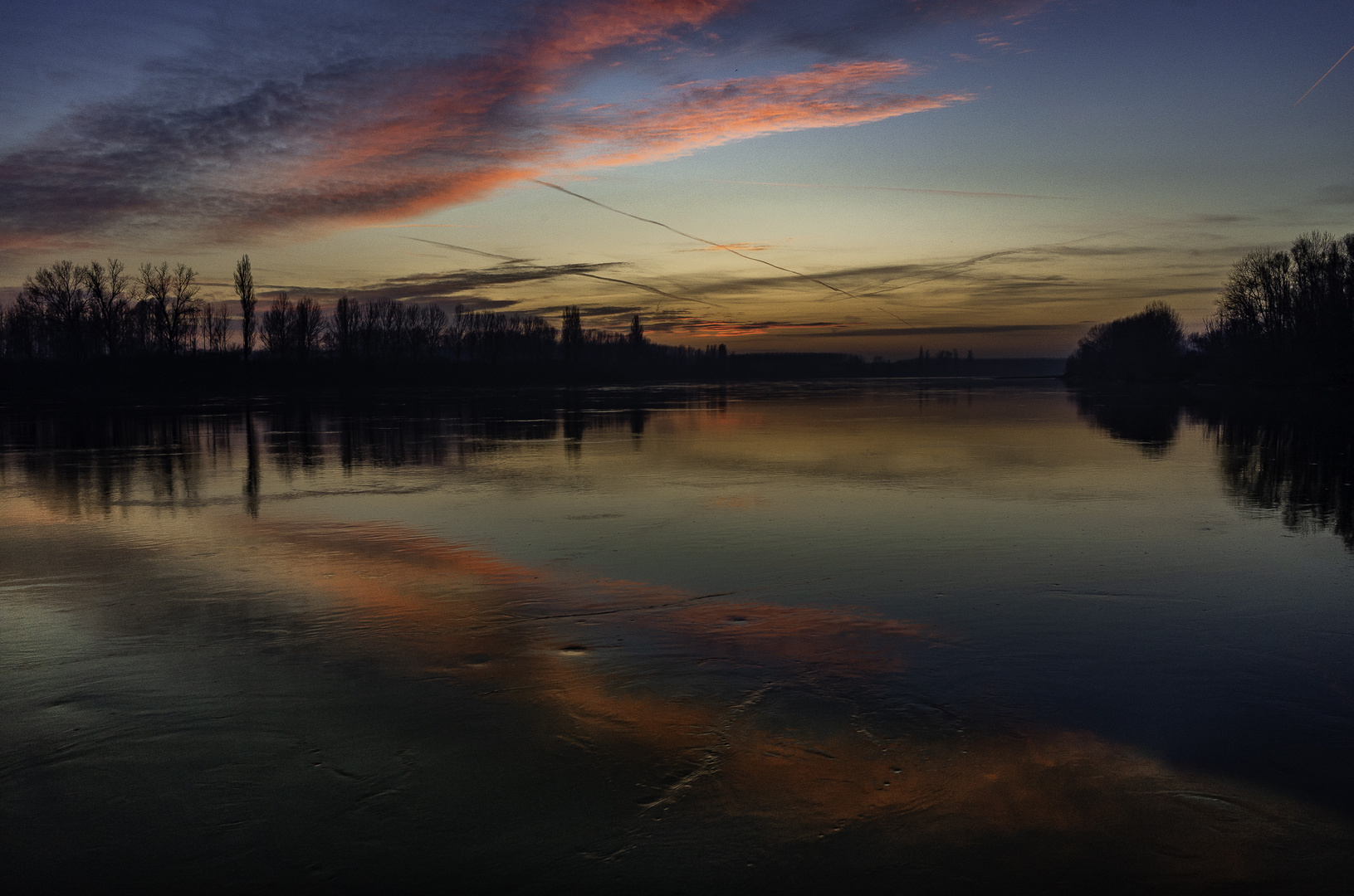 tramonto sul fiume Po