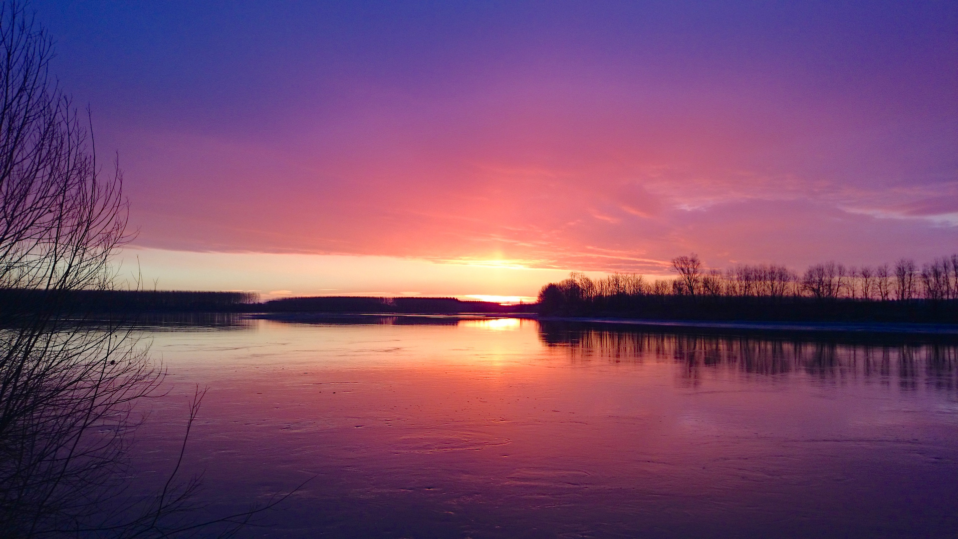 tramonto sul fiume Po