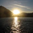 Tramonto sul lago