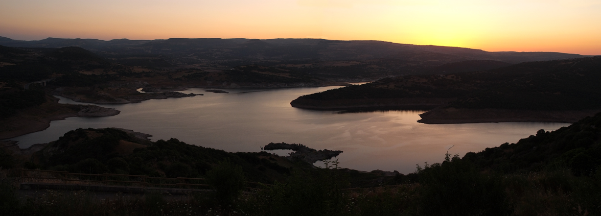 Tramonto sul Lago del Temo