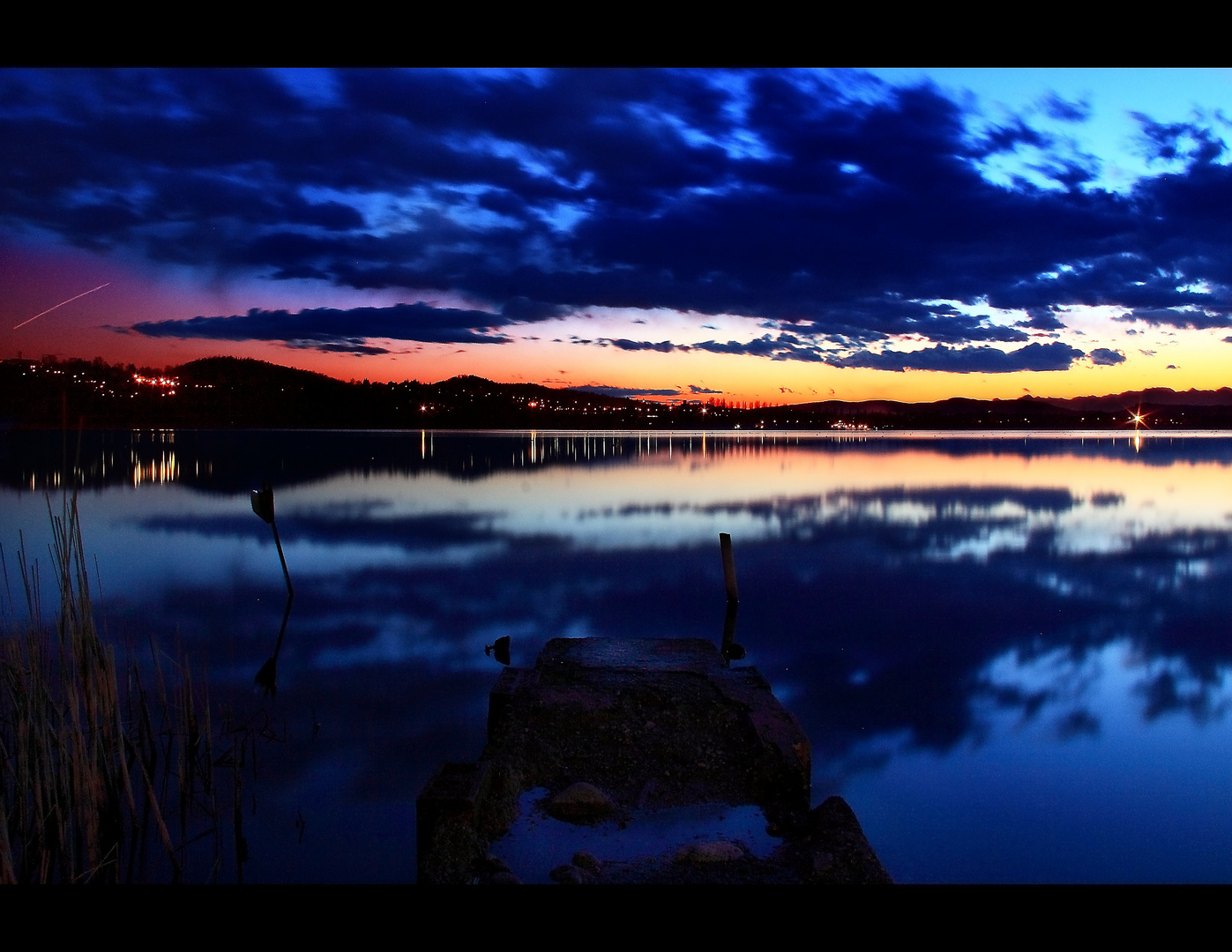 tramonto sul lago di Varese 04