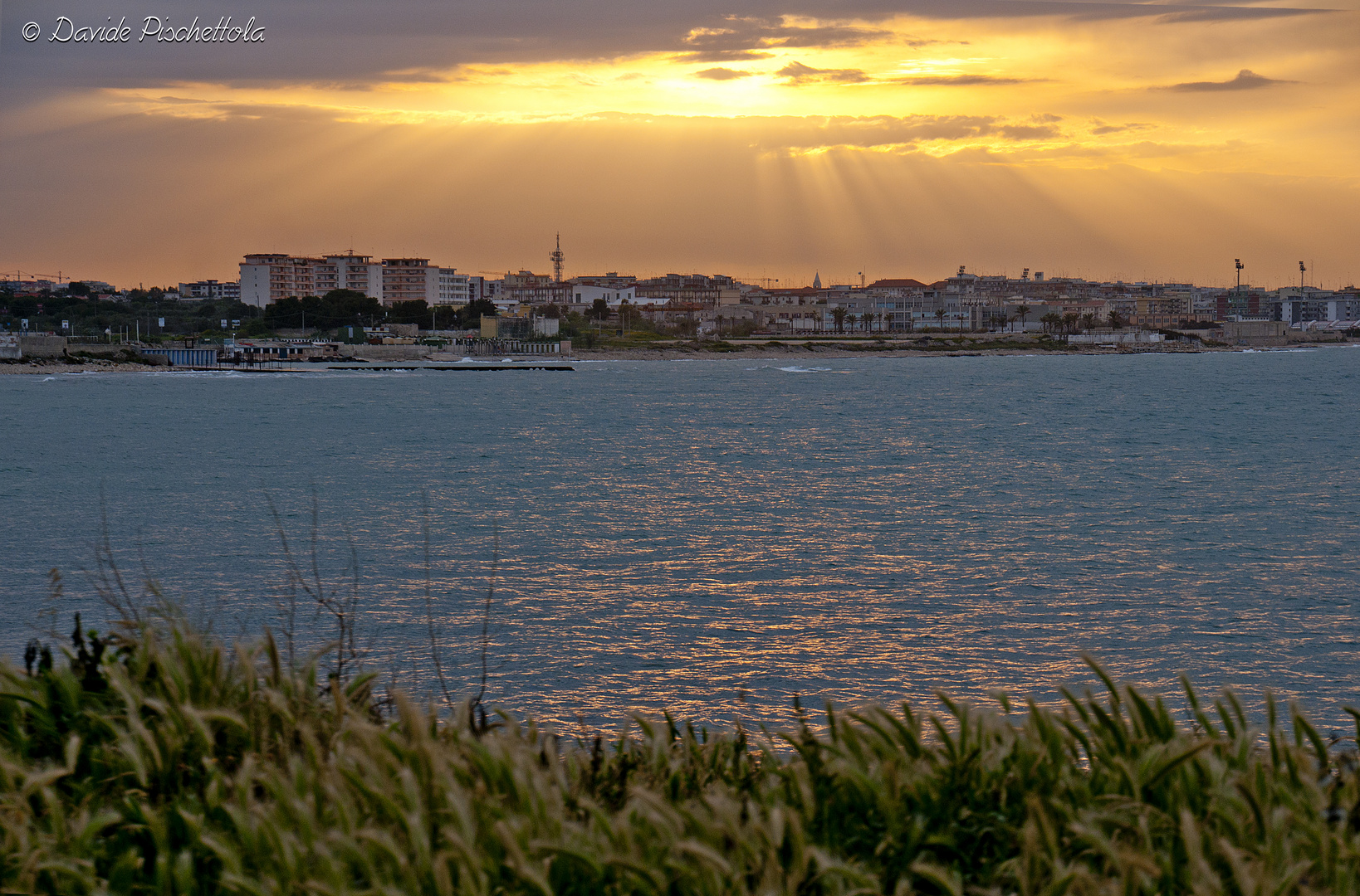 Tramonto sul mare