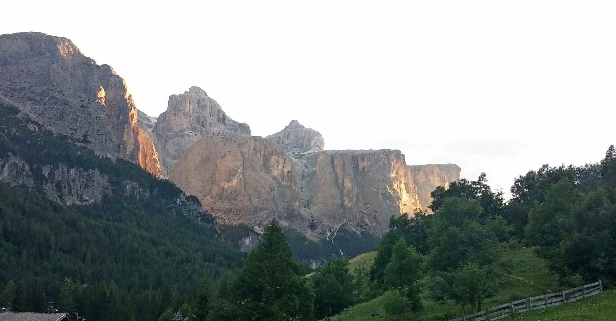 Tramonto sul Pisciadù gruppo del Sella