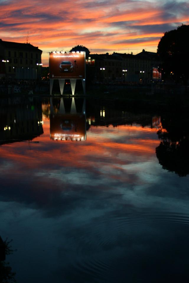 Tramonto sulla darsena