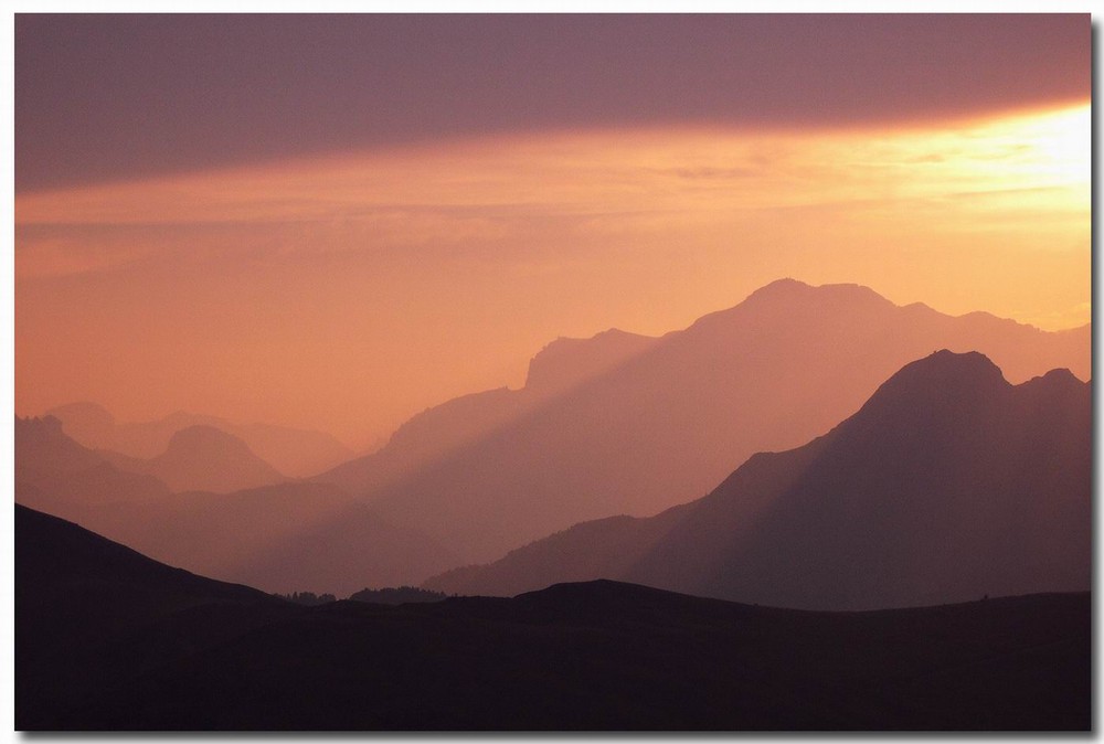 TRAMONTO SULLE COLLINE BOLOGNESI