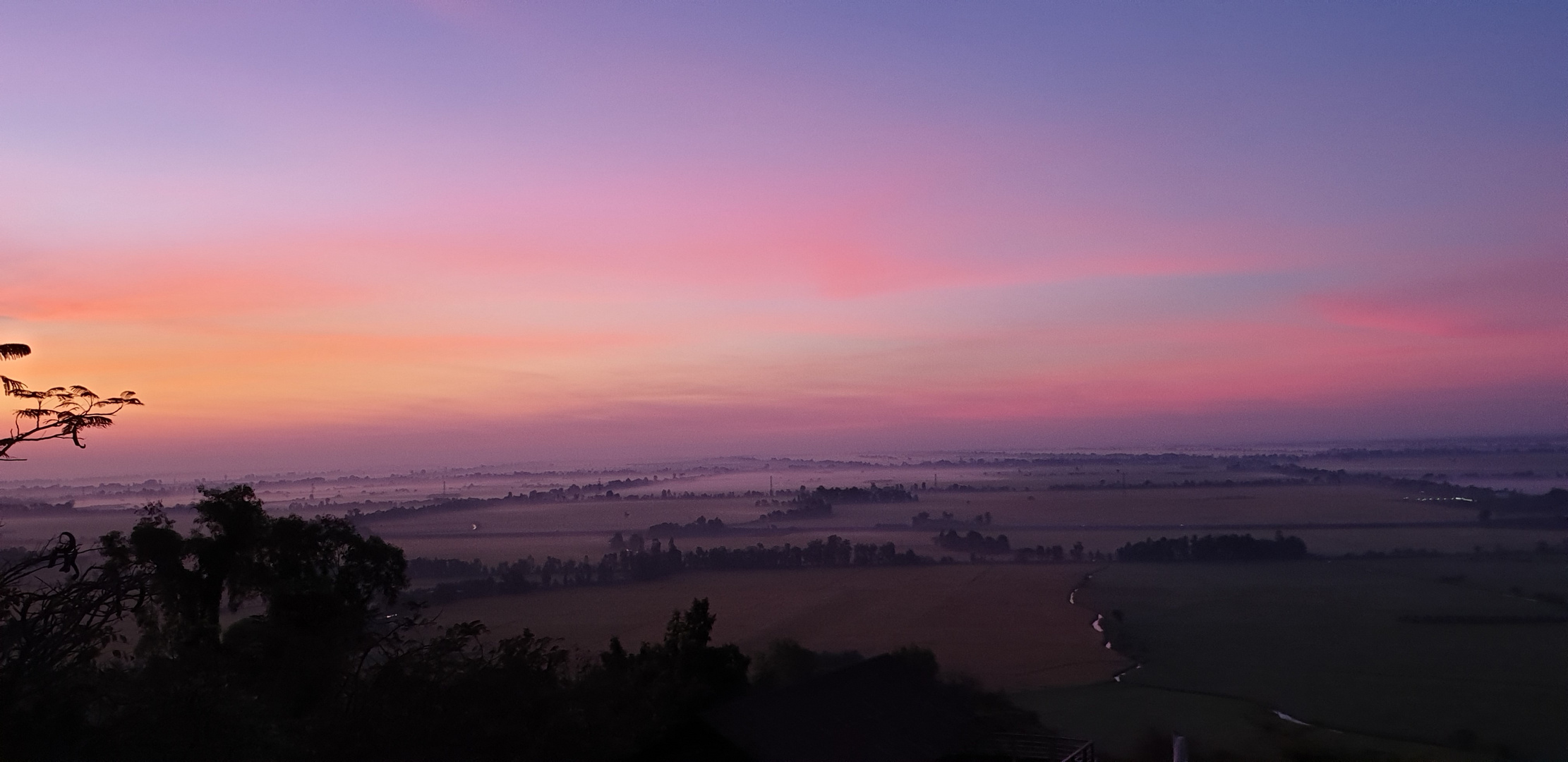 tramonto sulle risaie vietnamite