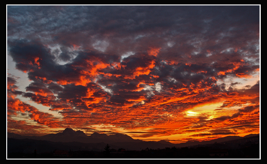 TRAMONTO TRA-MONTI