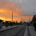 Tramway au soleil couchant