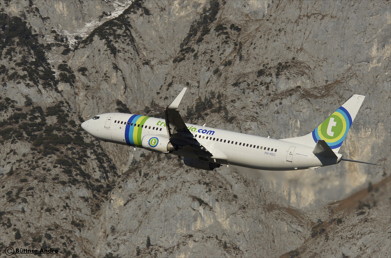 Transavia beim Abflug von Innsbruck