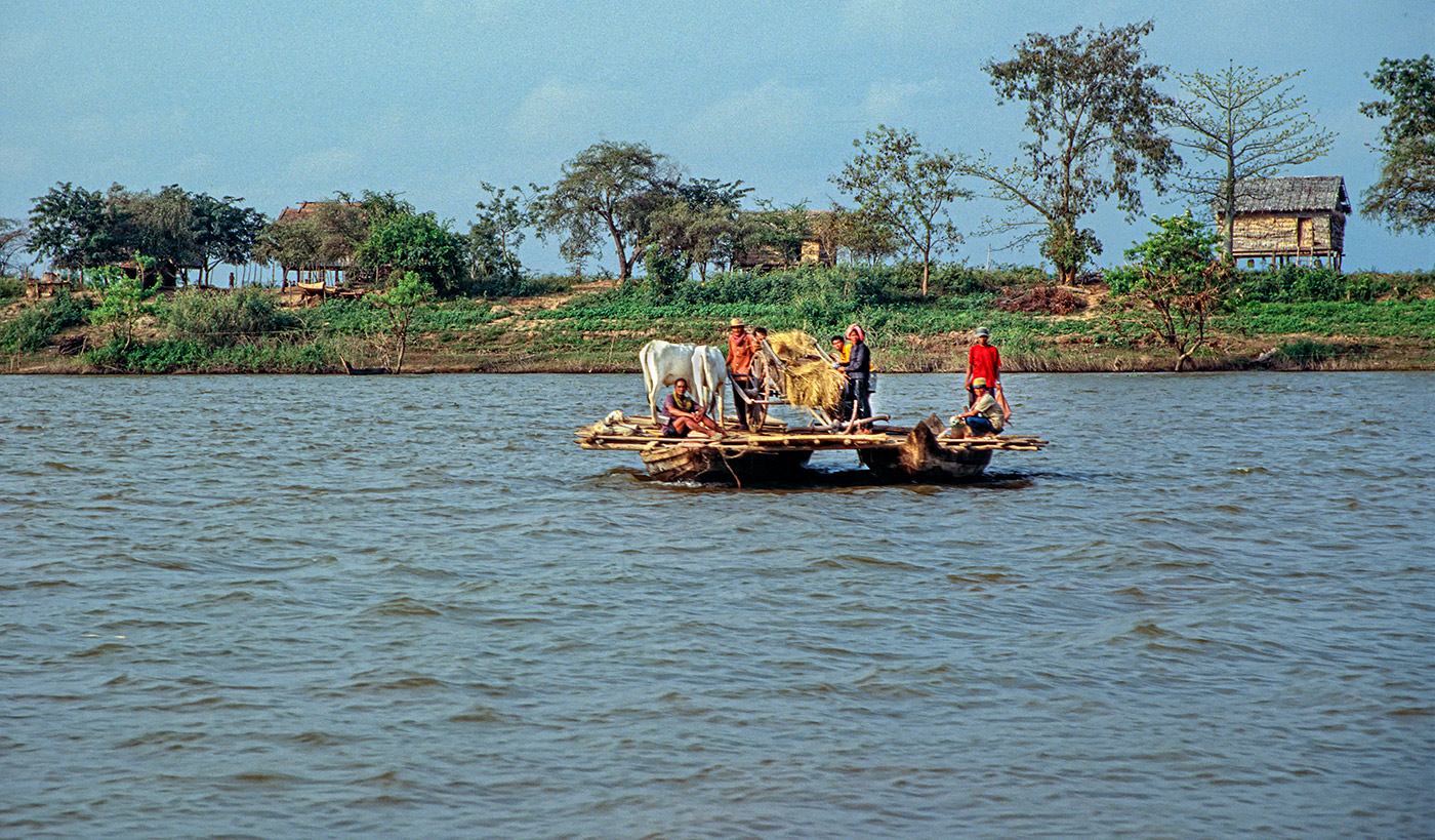 Transport auf dem Tonle Sap