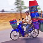 Transport mit dem Motorrad auf thailändisch 