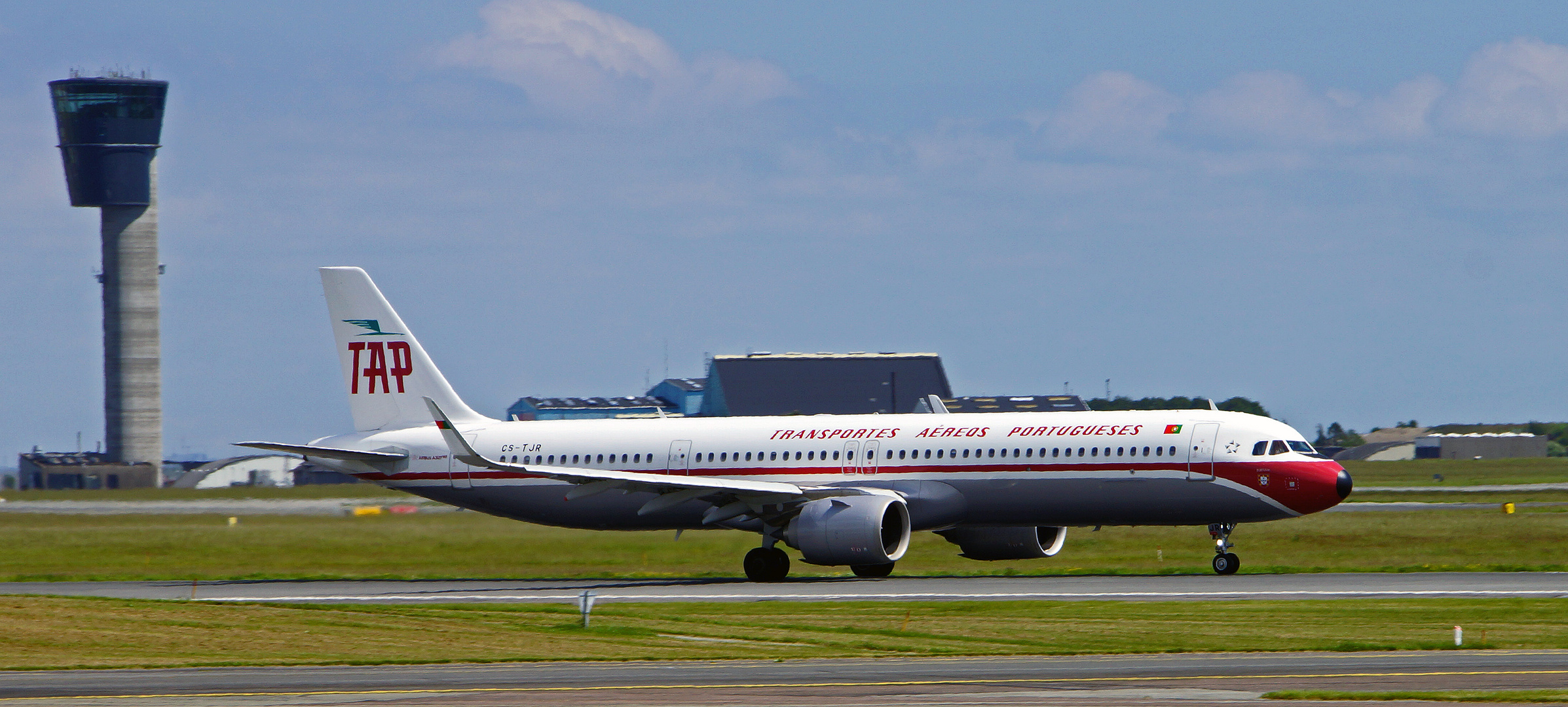 TRANSPORTES AEREOS PORTUGUESES / Retro Livery