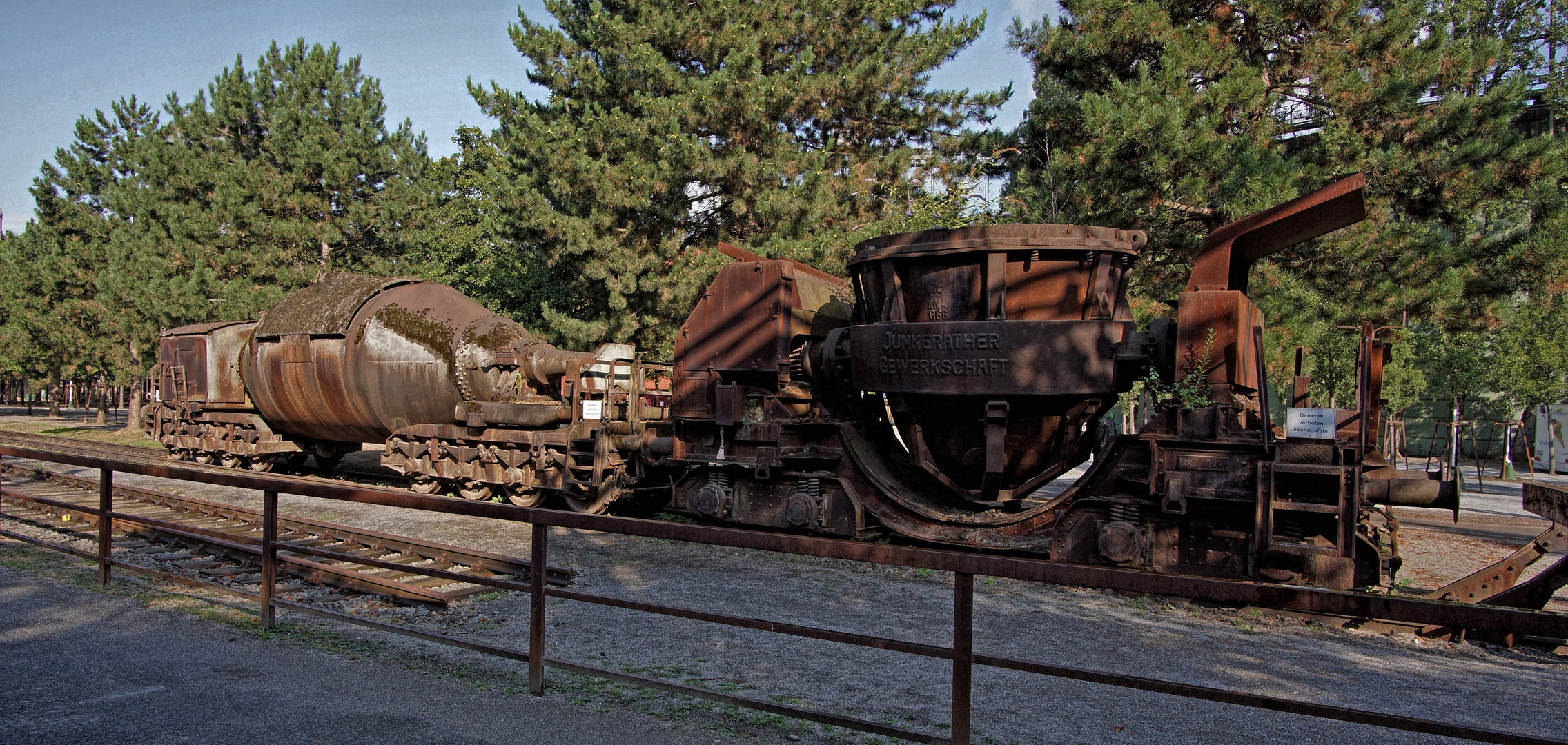 Transportwaggons für flüssigen Stahl