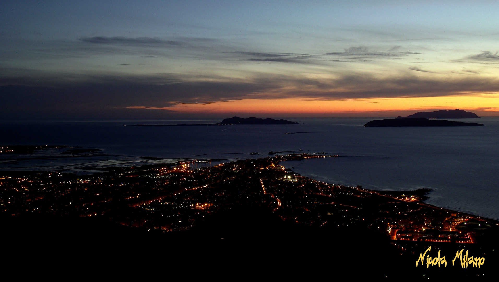 Trapani e le isole Egadi al tramonto