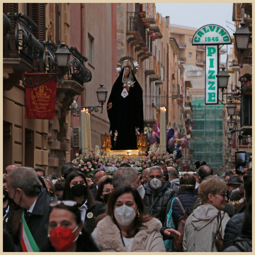 Trapani procession 586