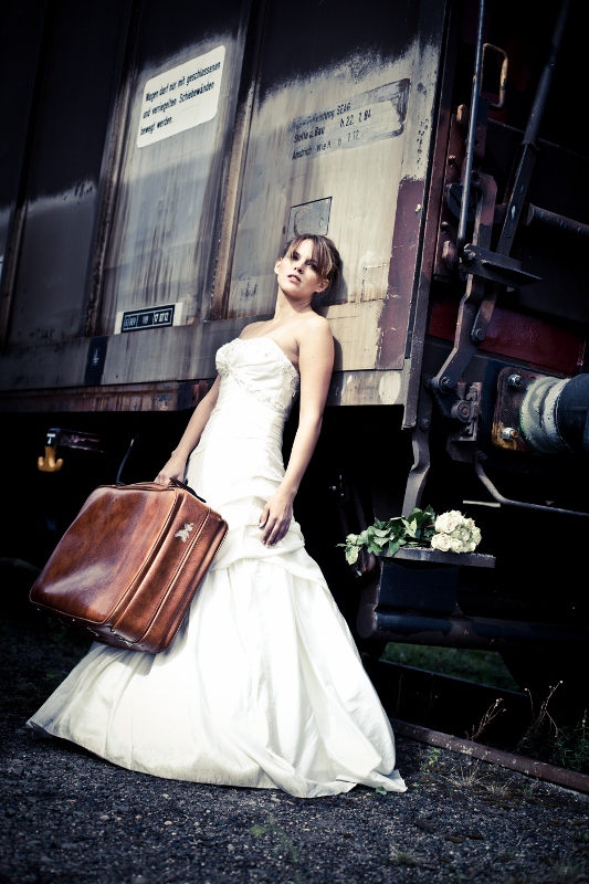 Trash the Dress 3. Staffel - Bild 1 -