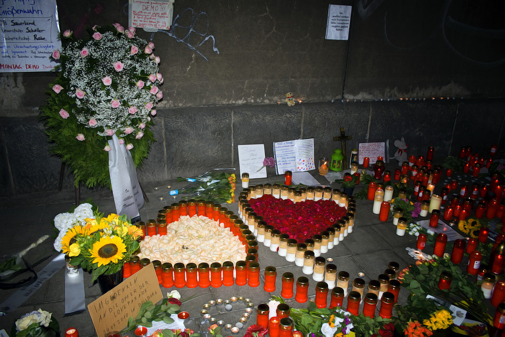 Trauer in Duisburg / Loveparade 2010