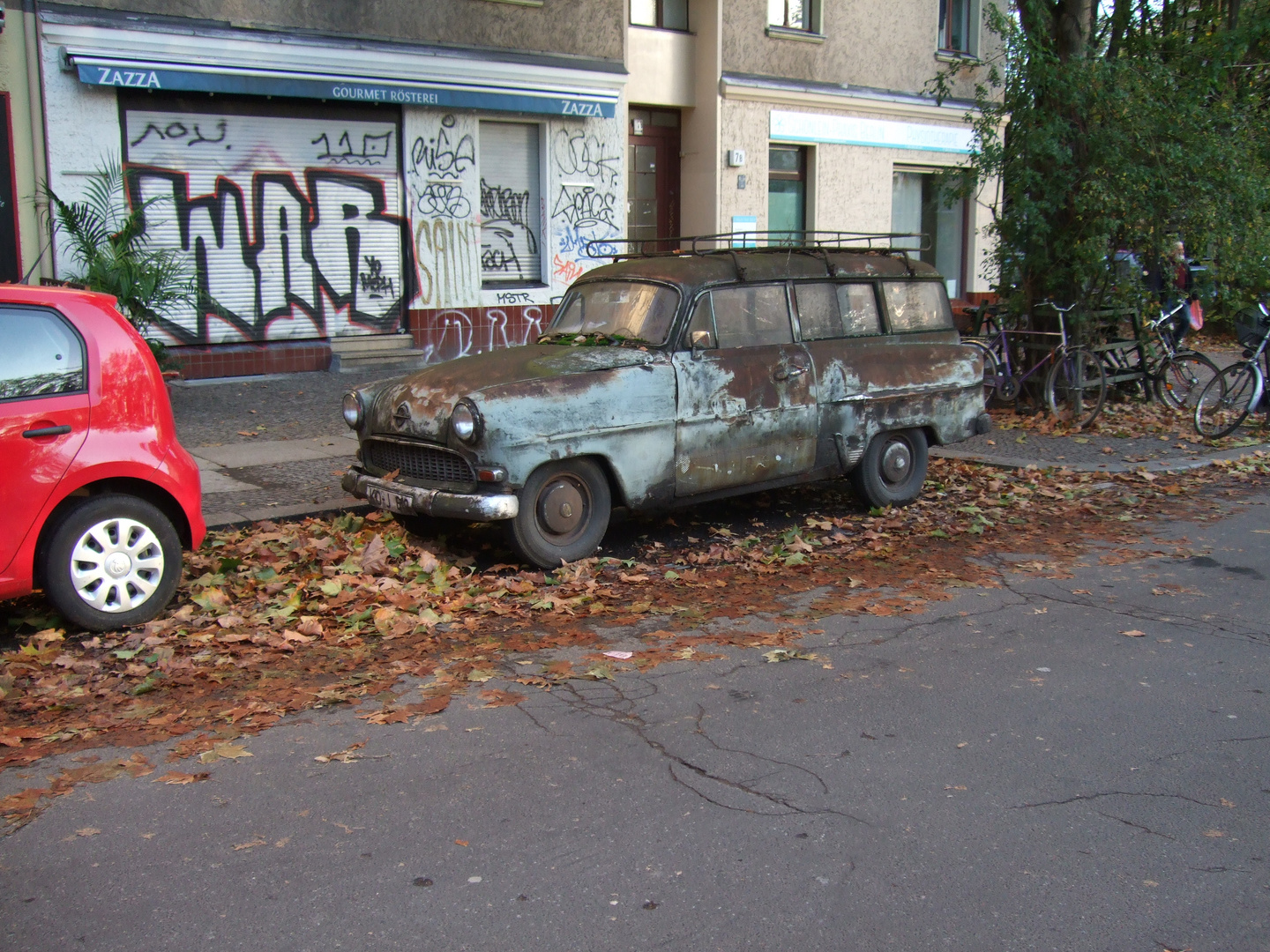 Trauer... mein Auto in der Schönleinstraße...