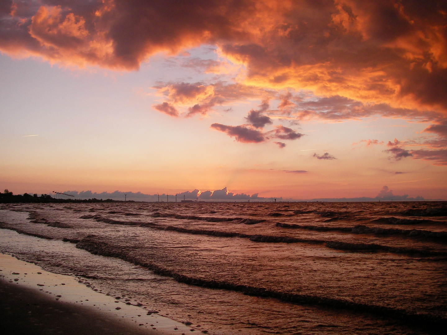 Traum- Sonnenuntergang am Strand