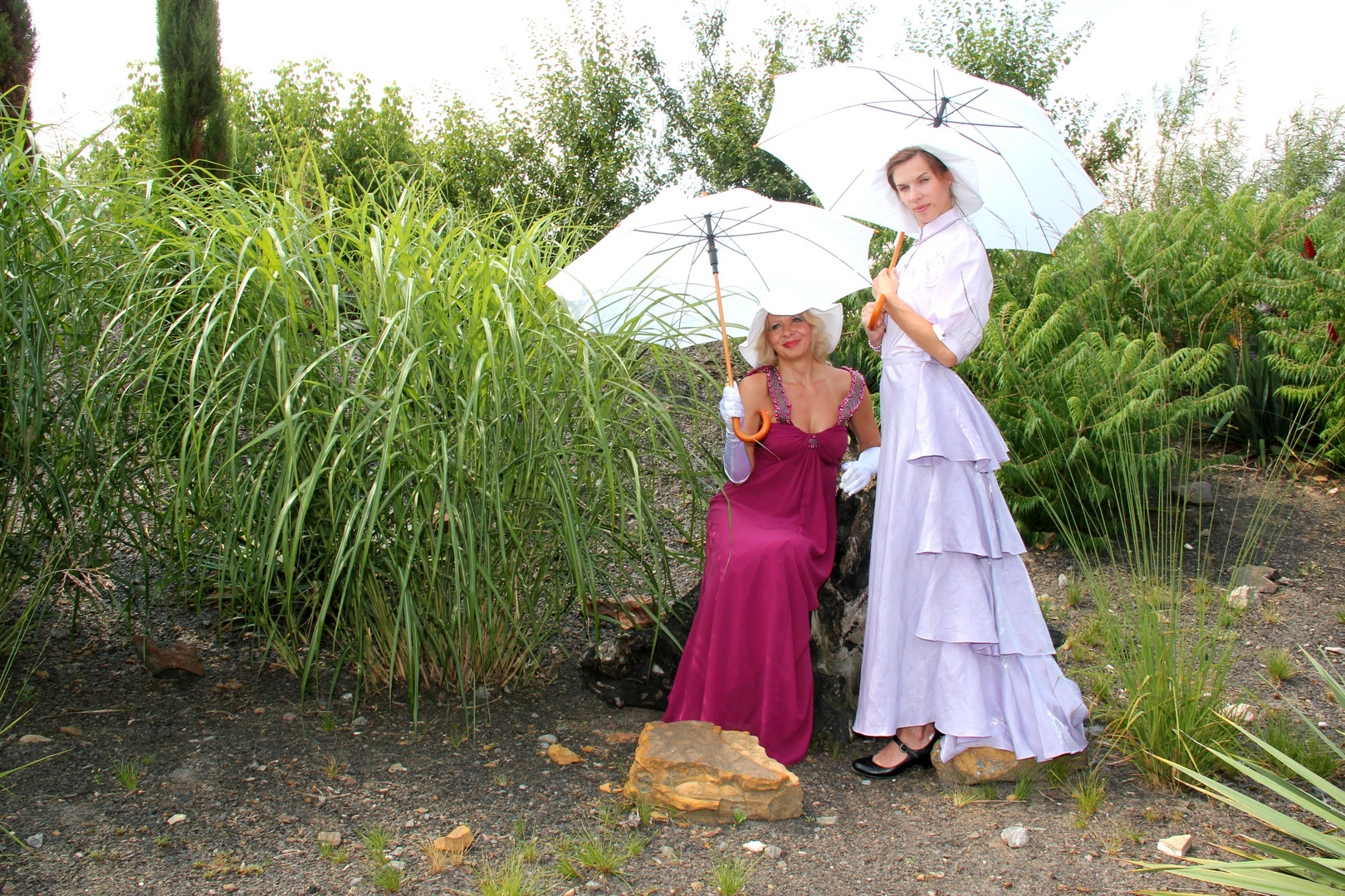 Traumgarten Sparziergang im historischen Outfit