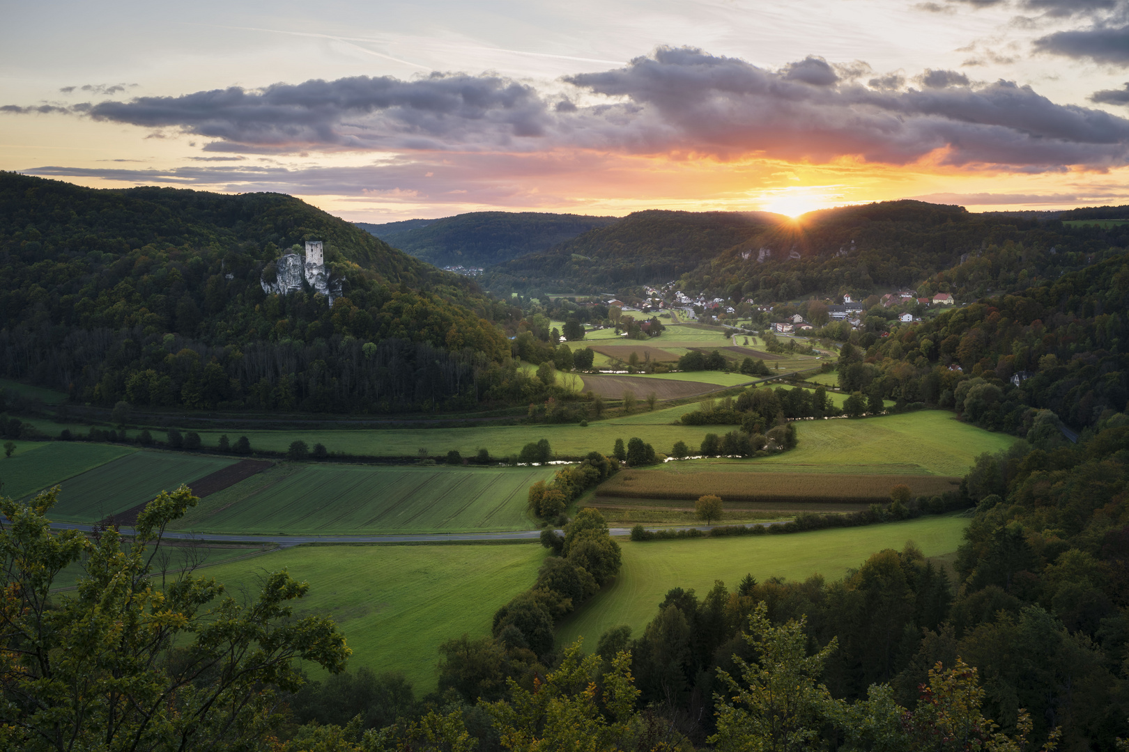 Traumhaft herbstlicher Sonnenuntergang...