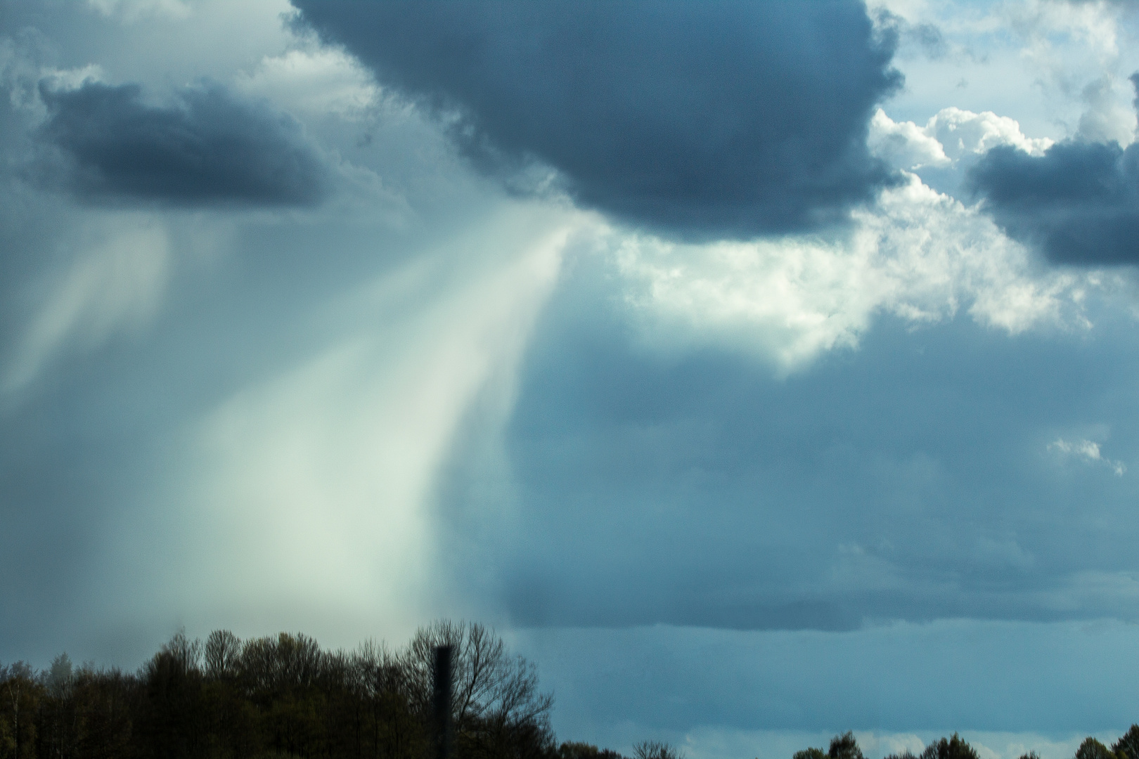 Traumhafte Regenwolken