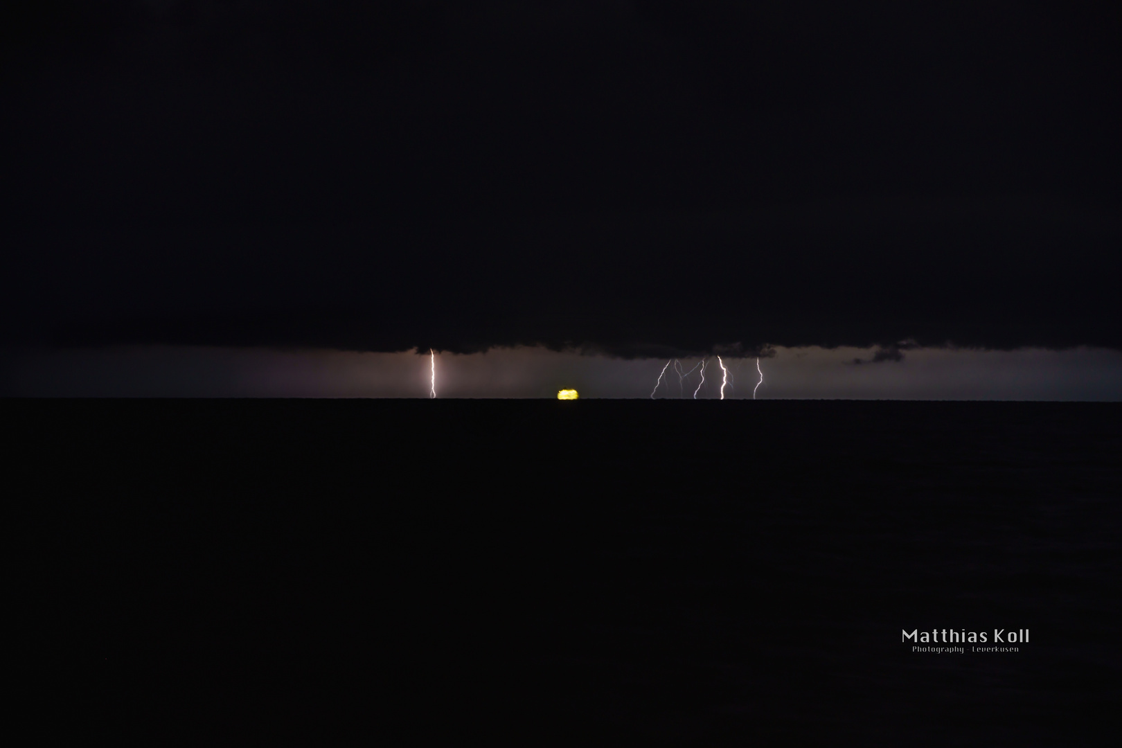 Traumschiff im Gewitter