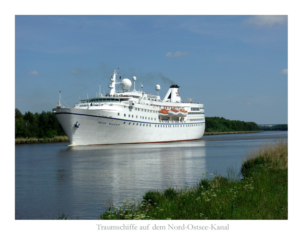 Traumschiffe auf dem Nord-Ostsee-Kanal