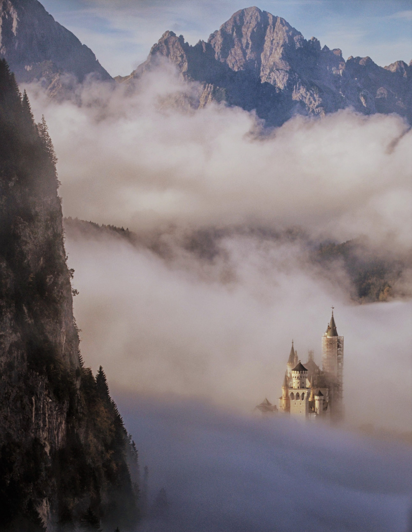 Traumschloß im Nebel