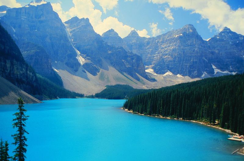 Traumsee Moraine Lake