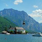 Traunsee, Schloß Orth mit Traunstein.