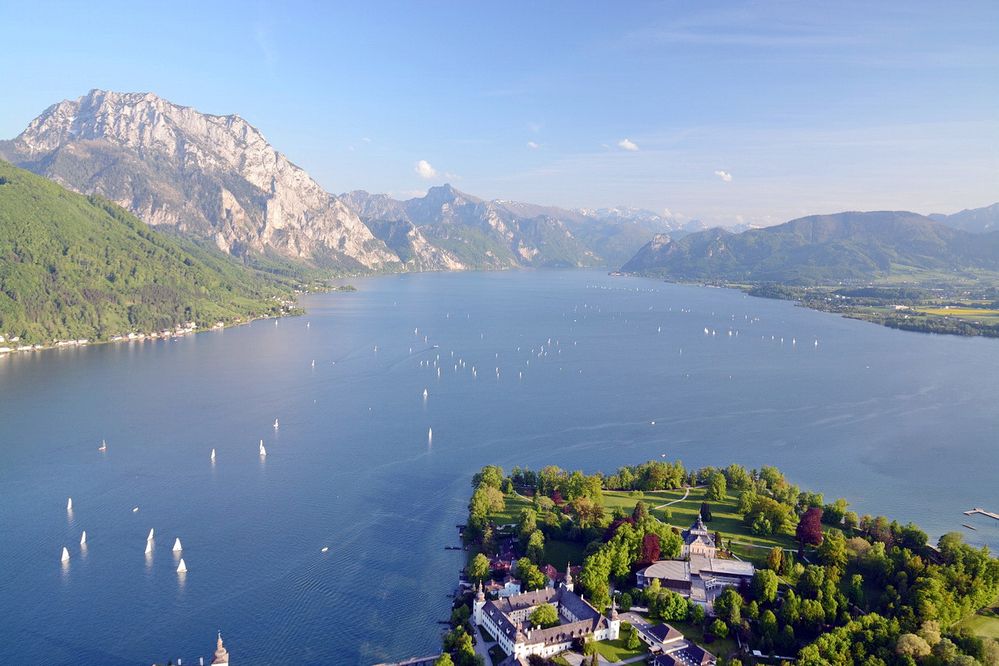 Traunsee und Traunstein01