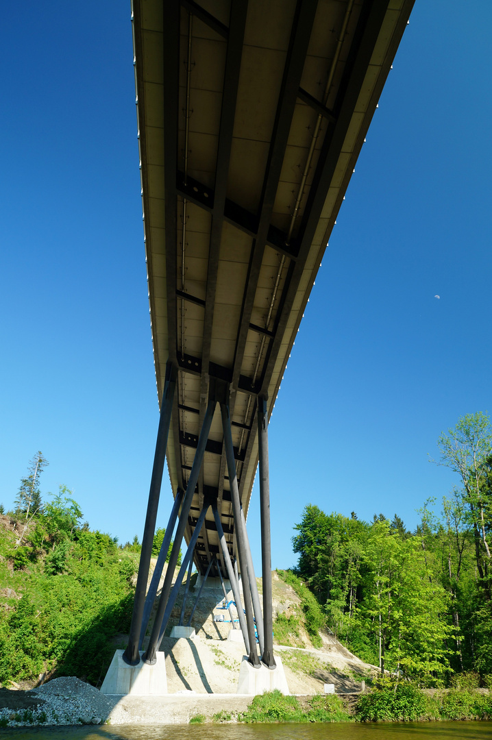 Traunsteiner Trauntalbrücke