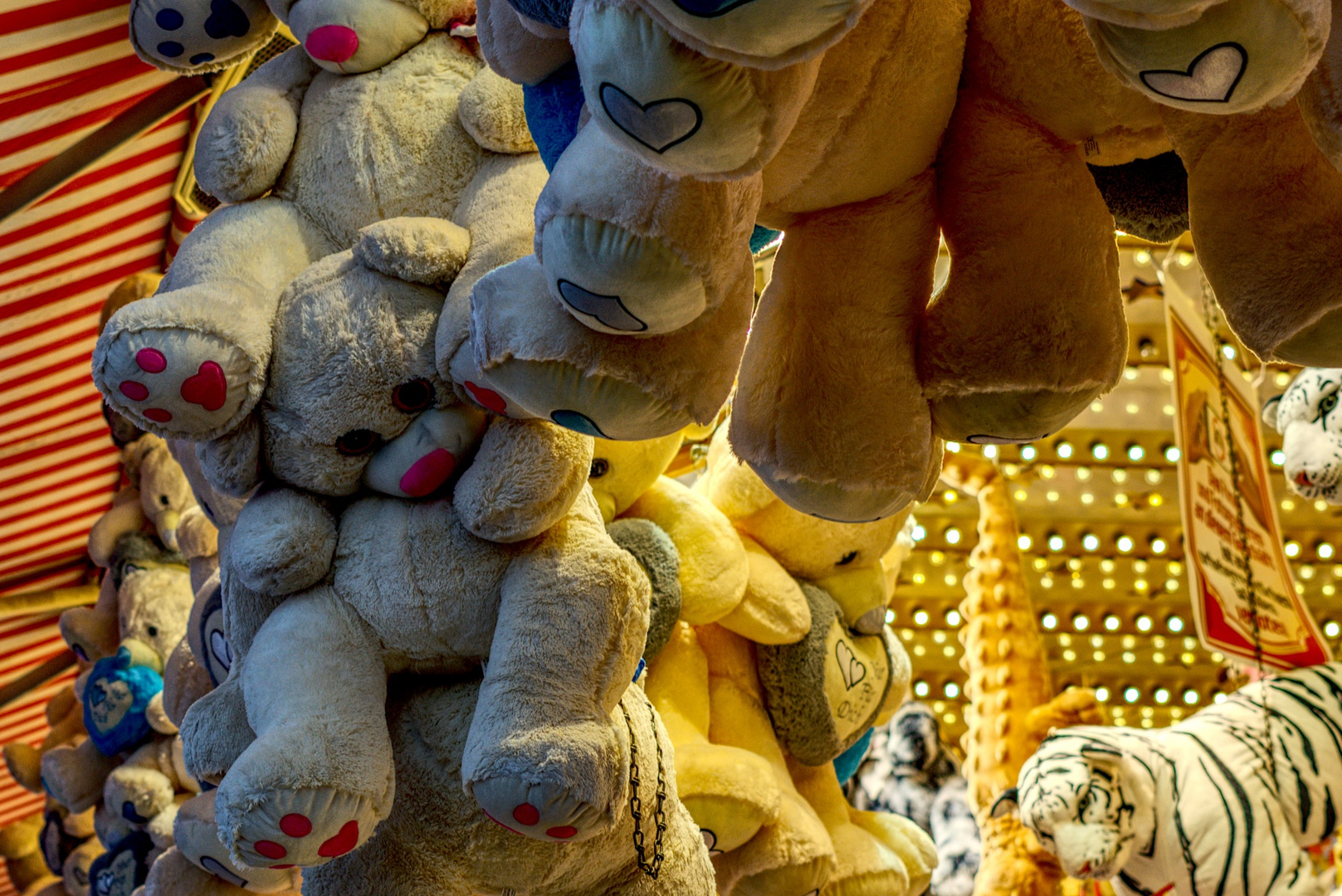 Traurige Jahrmarkt-Teddies