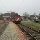 Trautmannsdorf  Einfahrt des Zugs aus ....