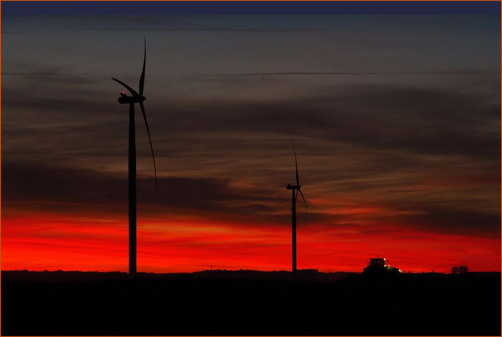 Travail agricole au crépuscule