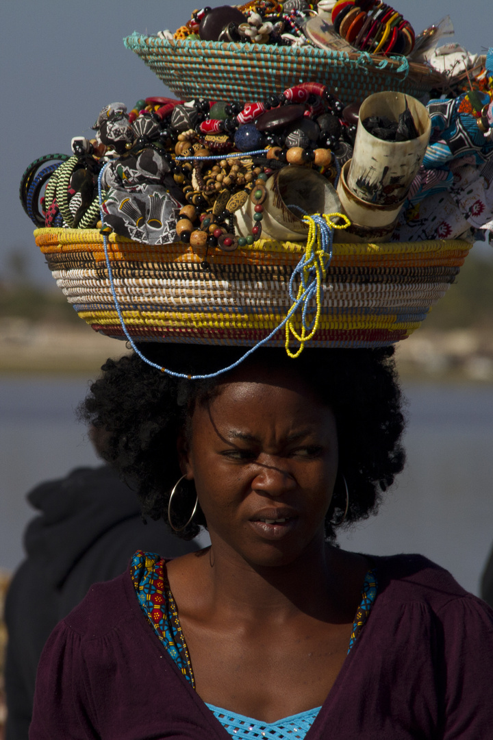 Travel in Senegal! Woman in market place