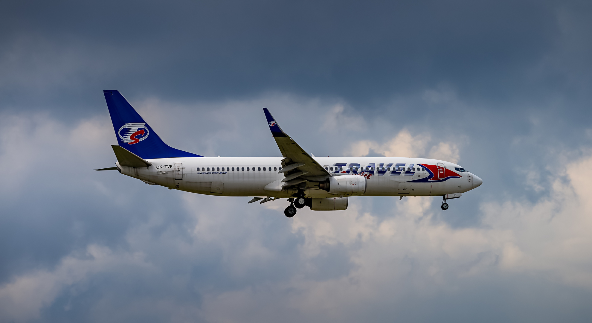 Travel Service, Boeing 737-800